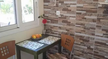 Modern 1-bedroom with BBQ & Roof Garden near Beach #4