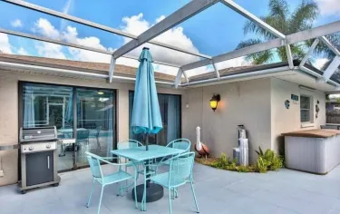 Orangina Vacation Rental #3