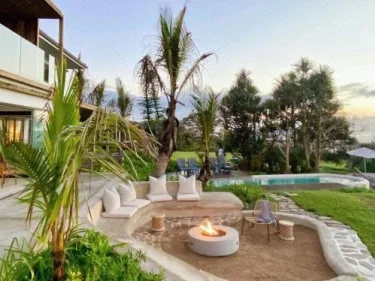 Sala Beach House #4