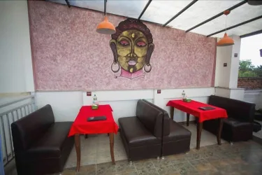 Hotel Tryst #2