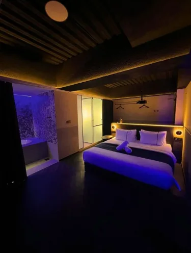 B Hotel #2