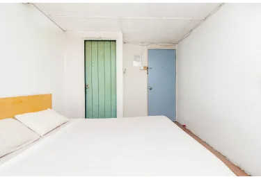 SPOT ON 89916 Gold Star Hotel #4