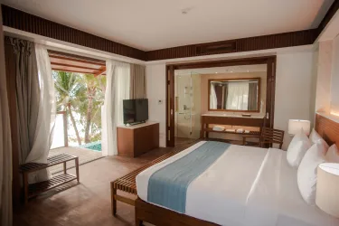 Mandarin White Sand Boracay #4