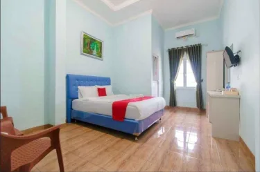 Super OYO 90072 Apri Inn Syariah #3