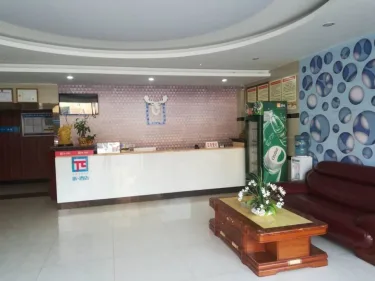派酒店自贡荣县大佛寺客运南站店 #3