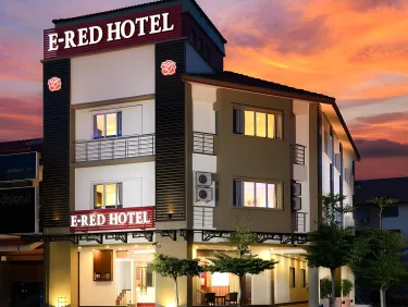 E-Red Hotel 巴渝珍珠 #2
