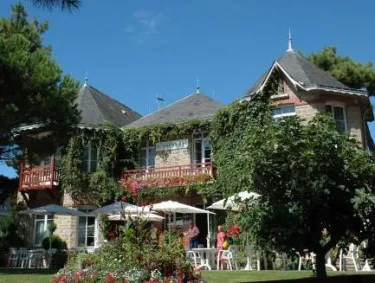 Hotel Le Saint Christophe #4