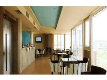 Perea Hotel #5
