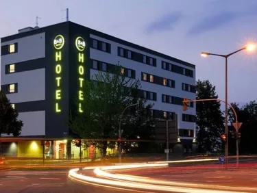 B&B HOTEL Regensburg-City #2