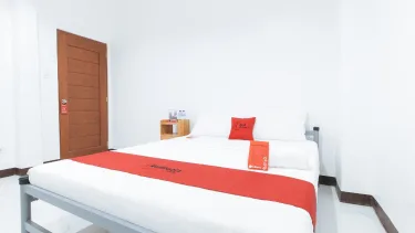 红多兹@埃罗斯旅行者旅馆 #3