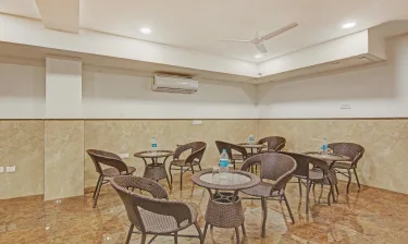 Treebo Aviraj Inn #5