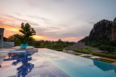 The Soul Resort #4
