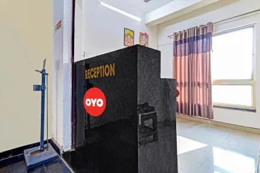 OYO Hotel Royal #5