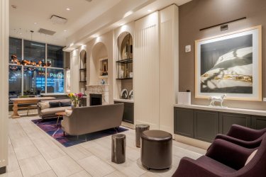 Near Nick Best hotels near Nickelodeon Universe Theme Park, United States 2025