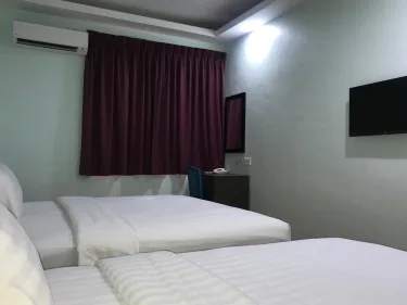 Salim Room #5