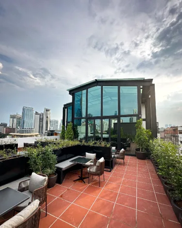 B Hotel #3