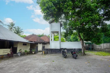 OYO 93647 Bale Gajog  Near SDN 2 SEKAROH #3