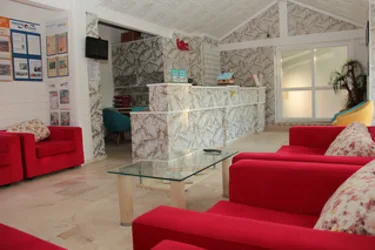 Side Temple Hotel #4