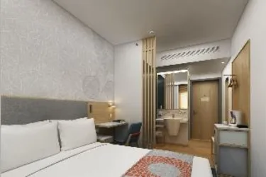 Holiday Inn Express Ahmedabad Prahlad Nagar #2