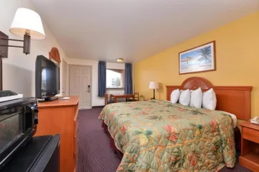 Motel 6 Galveston, TX - Beach/Seawall #4