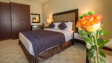 Strato Hotel By Warwick #3