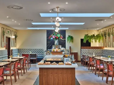 EST Grand Hotel Savoy #3