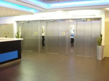 巴黎蒙马特门宜必思快捷酒店 #3