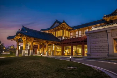 荣山在酒店 #4