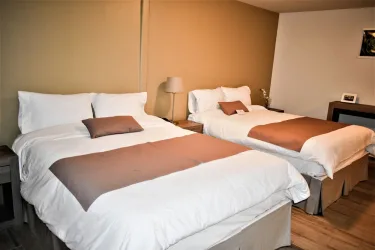 California Comfort and Suites #5