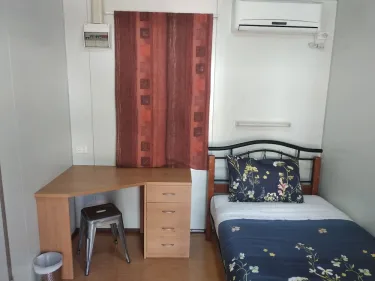 泥蟹汽车旅馆 #2