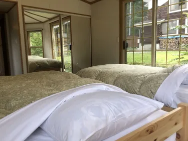 白马加拿大山林小屋 #3