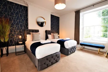 Frederick Place Your Apartment #2