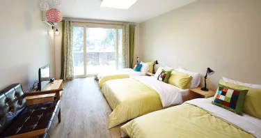 Hide & Seek Guesthouse #3