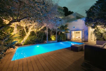 Casablanca Pool House #2