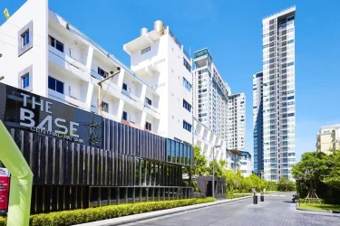 Pony's Homestay -The Base Condo- #2