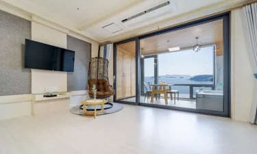 Yeosu Sunset Hostel and Pension #5