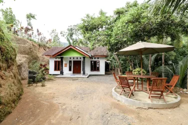 Homestay Jemiran by ZUZU #3