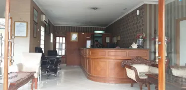 Intan Hotel Purwakarta #2