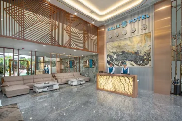 Calix Hotel Da Nang Beach #5