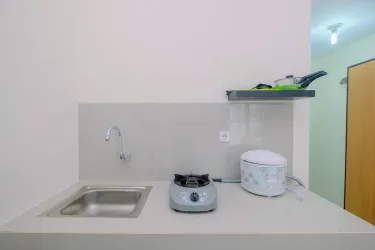 靠近The Jungle的Bogorienze Resort小巧实用的工作室房 #5