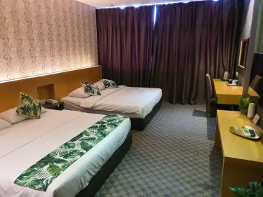 Grandeur Hotel and Spa #4