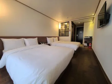 Tamara Jeju #3