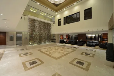 Radisson Blu Hotel Ahmedabad #5