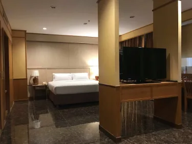 钻石广场苏拉塔尼酒店 #5