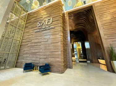 Safi Royal Luxury Metropolitan #3