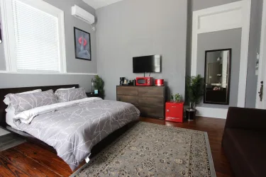 The George Manor #4