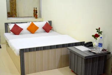 Goroomgo Satyam Residency Jabalpur #3