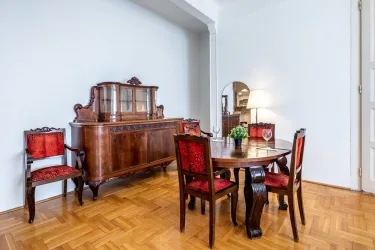 Huge Apartment in the city center #5