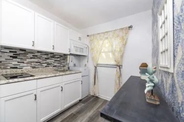 SOFI BEACH APARTMENT #4