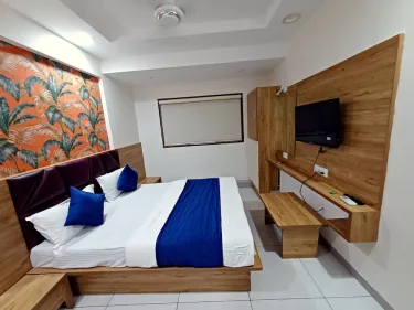 Hotel New Lake View #2